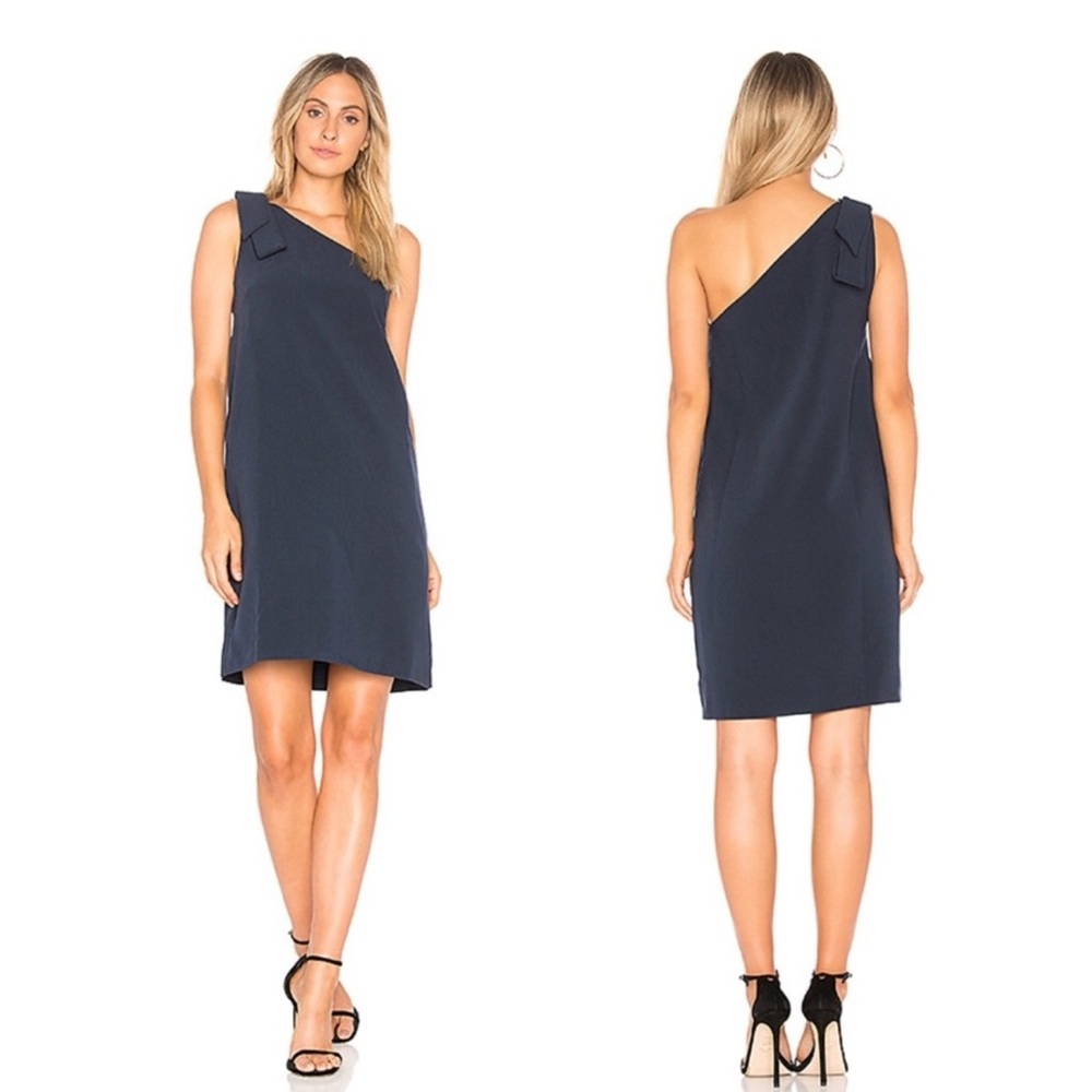 Elliatt Navy One-Shoulder Dress